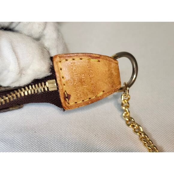 Louis Vuitton Pochette Accessoires LV Monogram Shoulder Bag Vintage Y2K - Picture 7 of 14